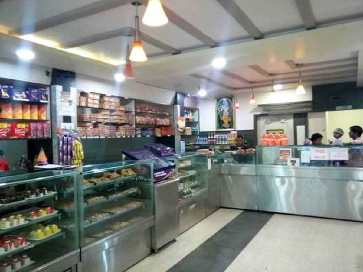 Hotel Shree Pushpak Raigarh Kültér fotó